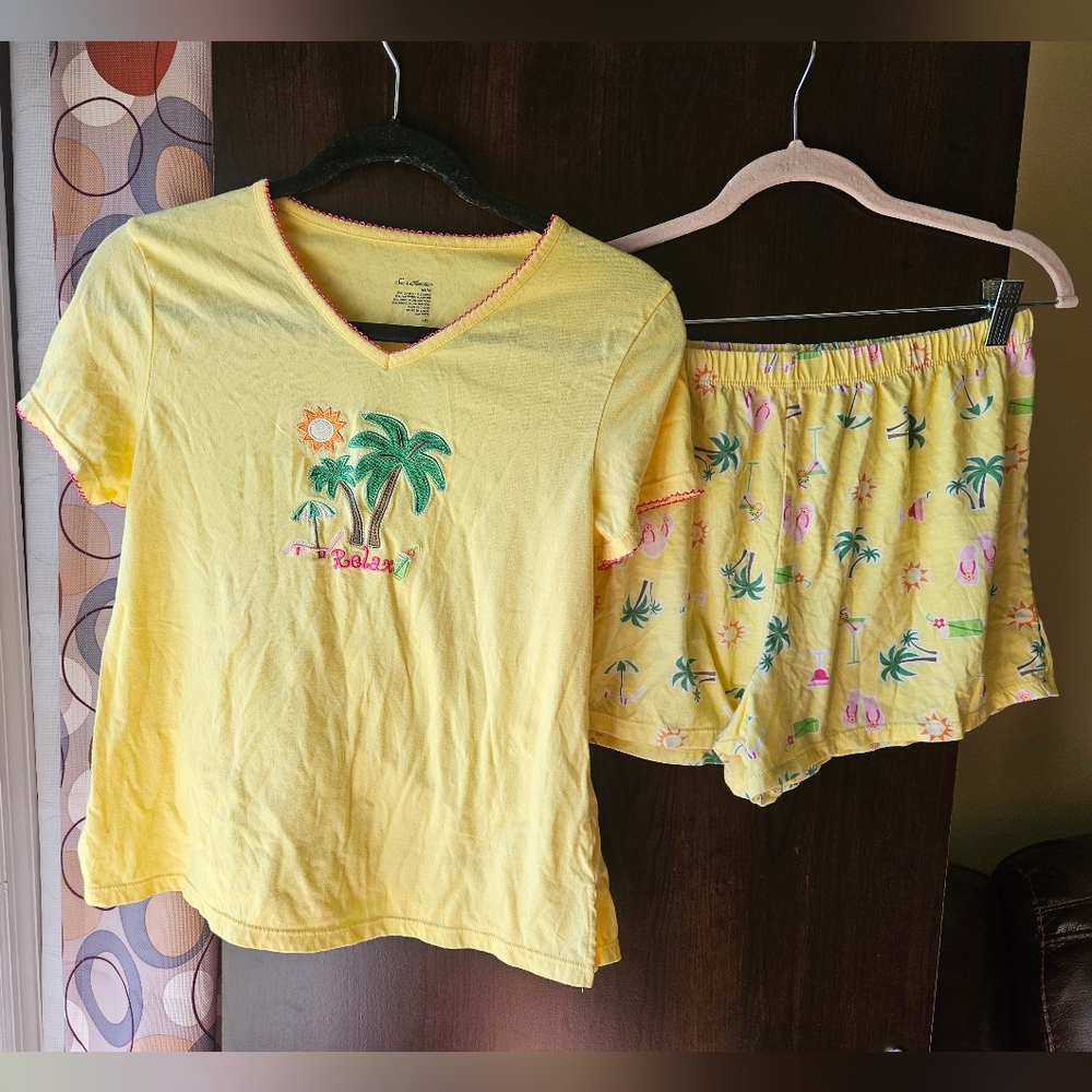 Yellow Secret Treasures Tropical Print Women's Sleepwear Set